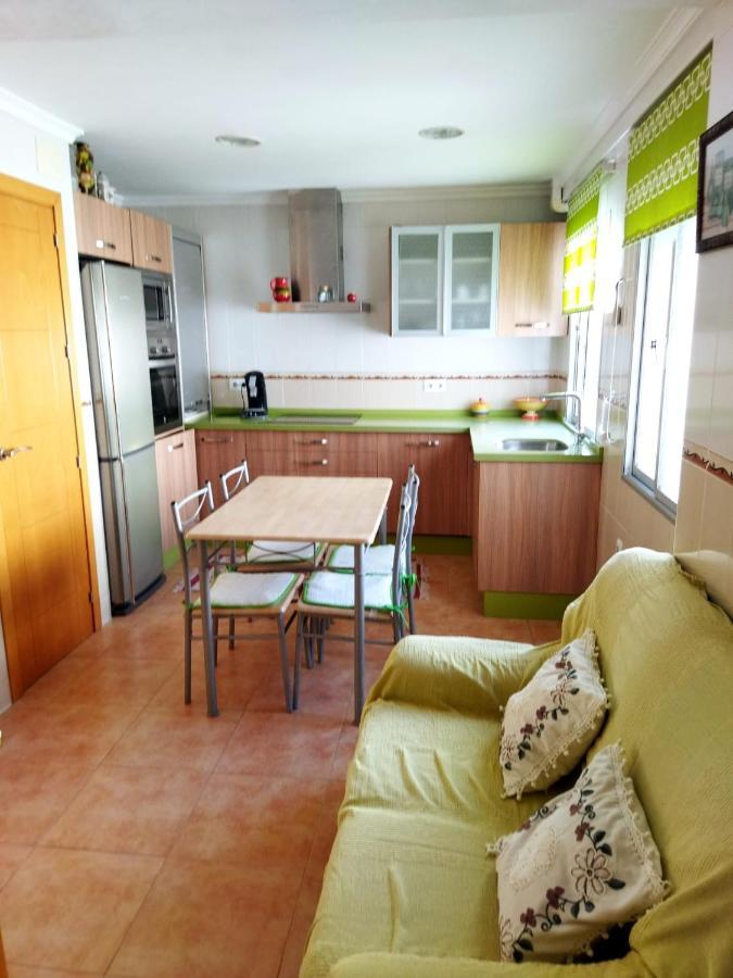 Apartamento Tranquilo Con 3 Dormitorios Cádiz Exterior photo